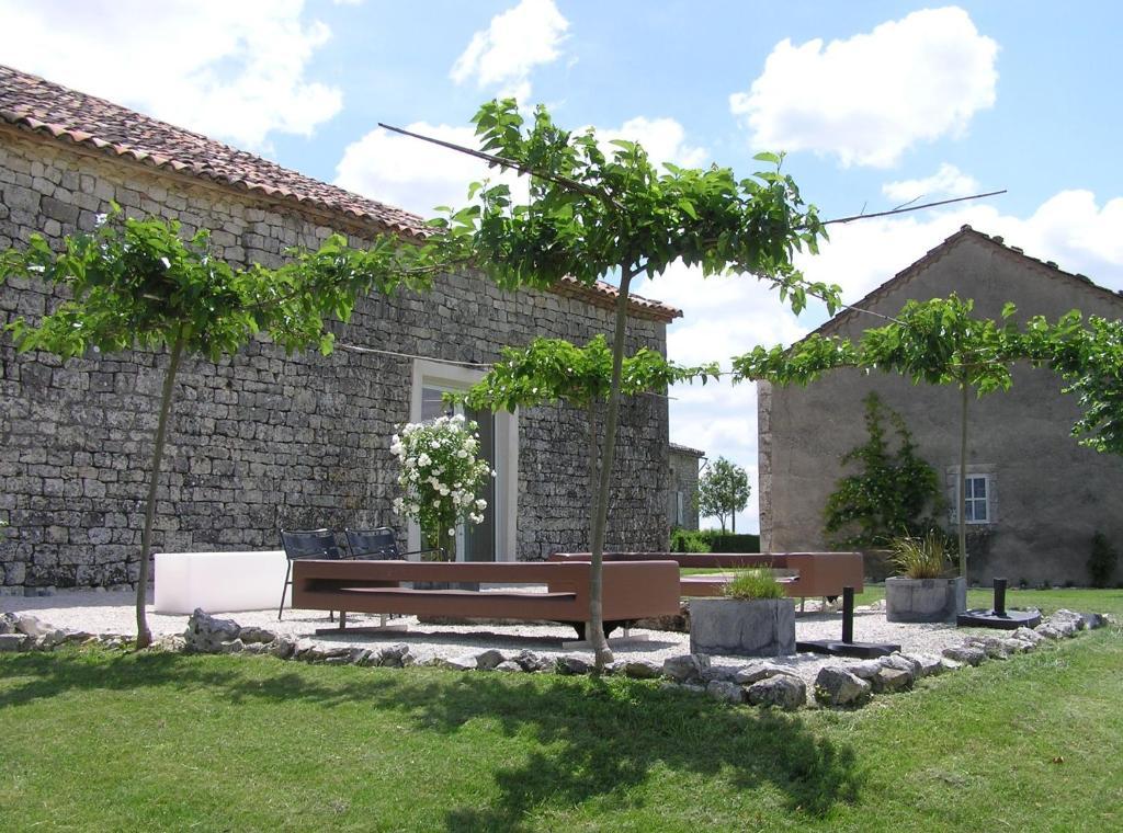 Bed and Breakfast Domaine de L'Isle Basse à Fontanes  Extérieur photo