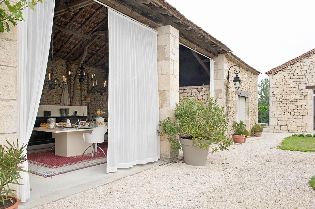 Bed and Breakfast Domaine de L'Isle Basse à Fontanes  Extérieur photo
