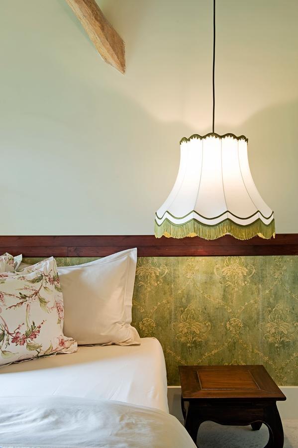 Bed and Breakfast Domaine de L'Isle Basse à Fontanes  Extérieur photo